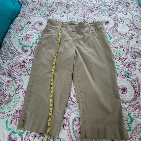 Ruby Rd Tan Capris Comfortable Pull-On Style - Picture 8 of 10